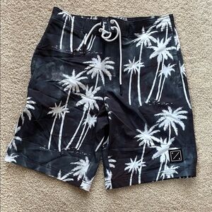 American Eagle Outfitters Black and White Palm Print Men's Shorts